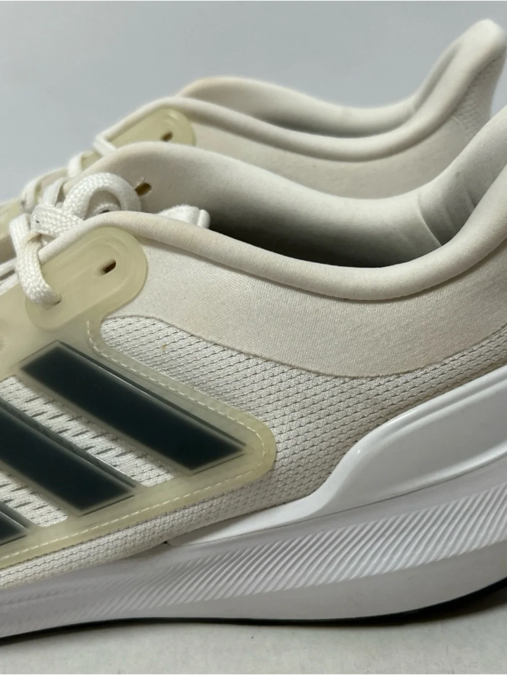 Adidas  Men’s Cream/White Training‎ Shoes with Dark Green Sneakers Size 12.5